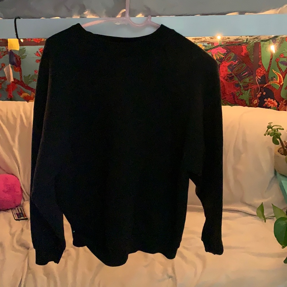 Fruit of The Loom plain black sweatshirt- large